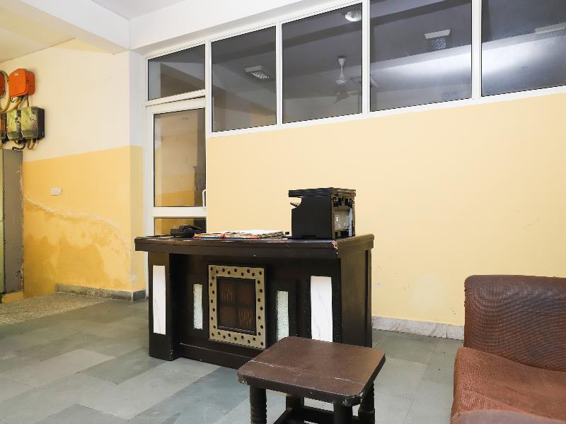 Oyo 28126 Charanpahari Hotel New Delhi Eksteriør bilde